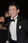 https://upload.wikimedia.org/wikipedia/commons/thumb/f/fd/Hwang_Jung-Min.jpg/100px-Hwang_Jung-Min.jpg